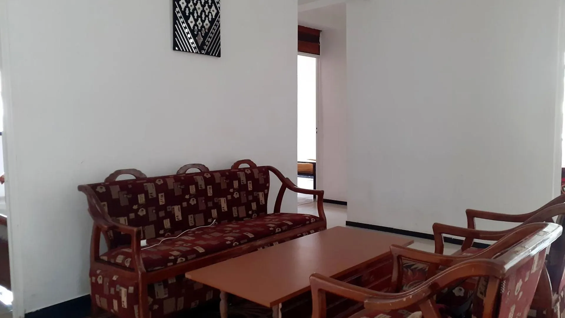 The Comfort Inn Nuwaraeliya Nuwara Eliya Sri Lanka